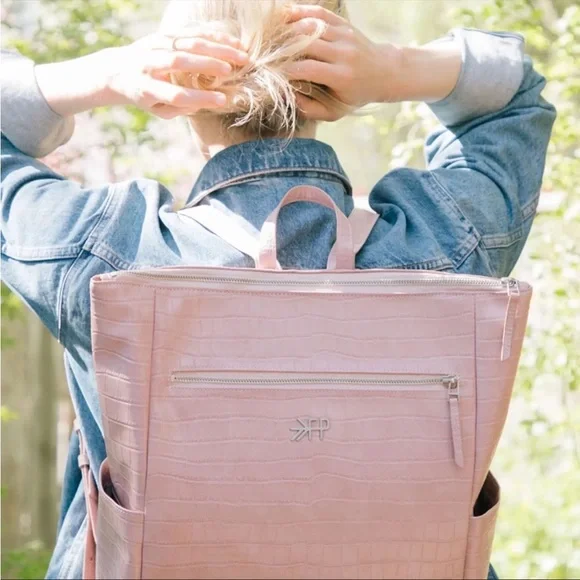 NWT Freshly Picked Rose Minimal Water Resistant Faux Leather Diaper Backpack - Picture 3 of 11